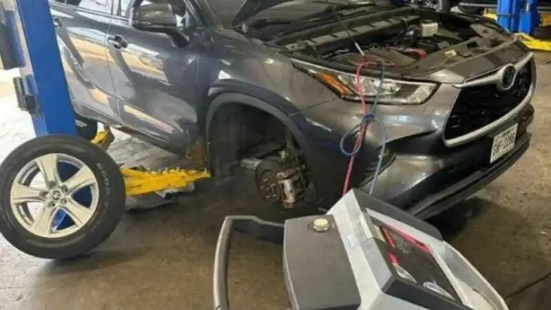 Car AC System Performance Check