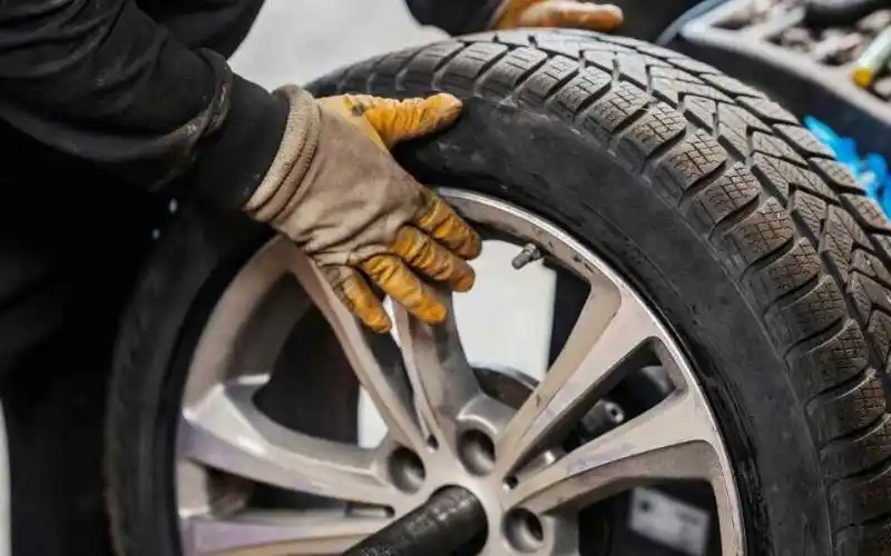 How to Choose the Best Tires for Houston’s Weather